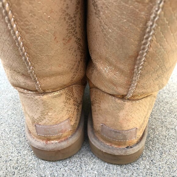 UGG Australia Classic Short Metallic Snake Boots 7 W Sand Leather 1101473 Shoes - Picture 8 of 9
